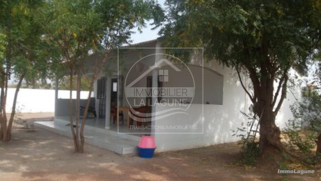 Agence Immobilière Saly Sénégal - V2356 - Villa à TOUBACOUTA - V2356 villa a vendre a toubacouta senegal