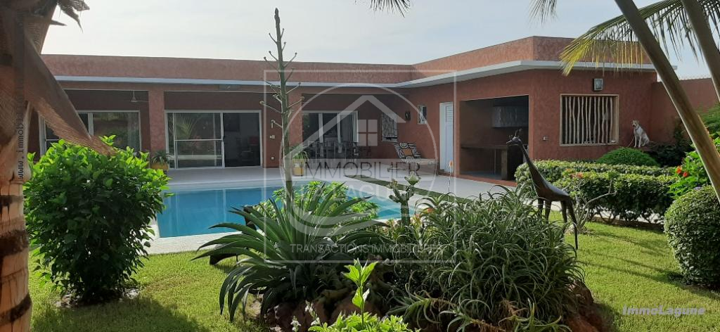 Agence Immobilière Saly Sénégal - V2560 - Villa à NGAPAROU - V2560 villa-a-vendre-ngaparou-senegal