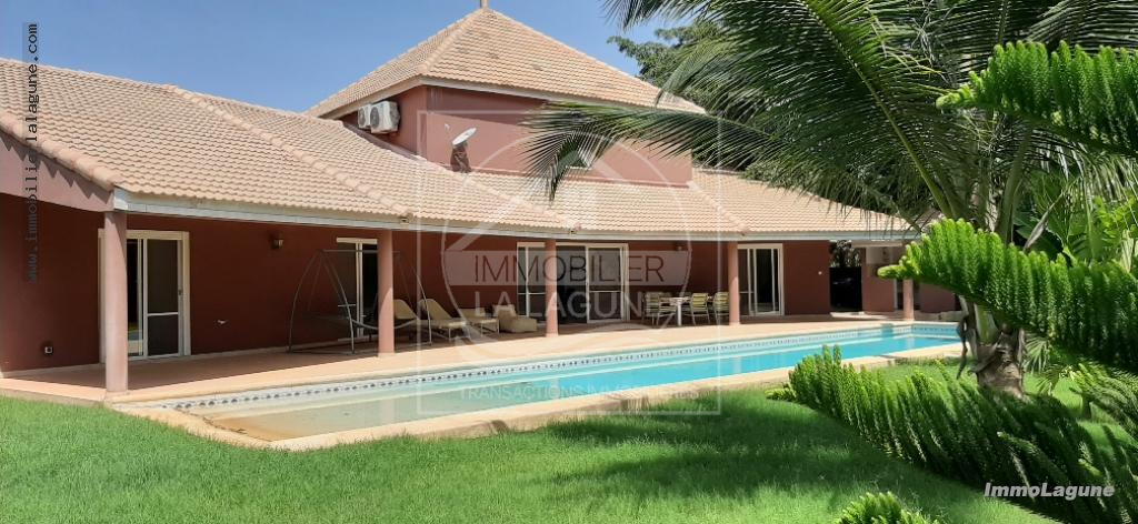 Agence Immobilière Saly Sénégal - V2682 - Villa à SALY - V2682 villa a vendre saly senegal 4 chambres