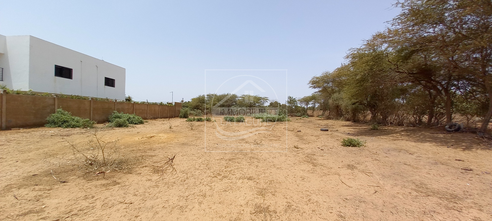 Agence Immobilière Saly Sénégal - T2785 - Terrain à NGAPAROU - T2785-terrain-a-vendre-a-ngaparou