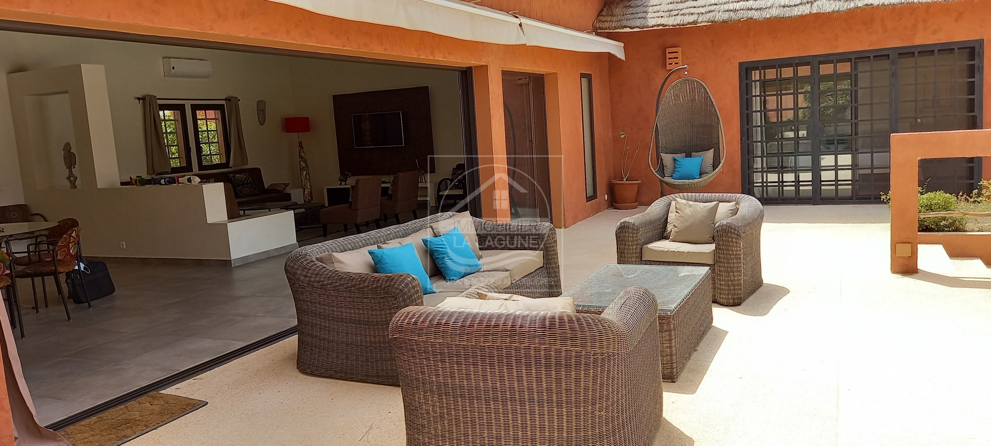 Agence Immobilière Saly Sénégal - V2788 - Villa à NGAPAROU - V2788-villa-a-vendre-a-ngaparou-avec-piscine-en-residence