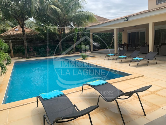 Agence Immobilière Saly Sénégal - V2816 - Villa à NGAPAROU - V2816 villa a vendre ngaparou senegal