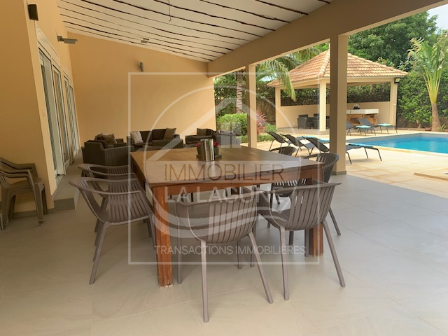 Agence Immobilière Saly Sénégal - V2816 - Villa à NGAPAROU - V2816 villa a vendre ngaparou senegal