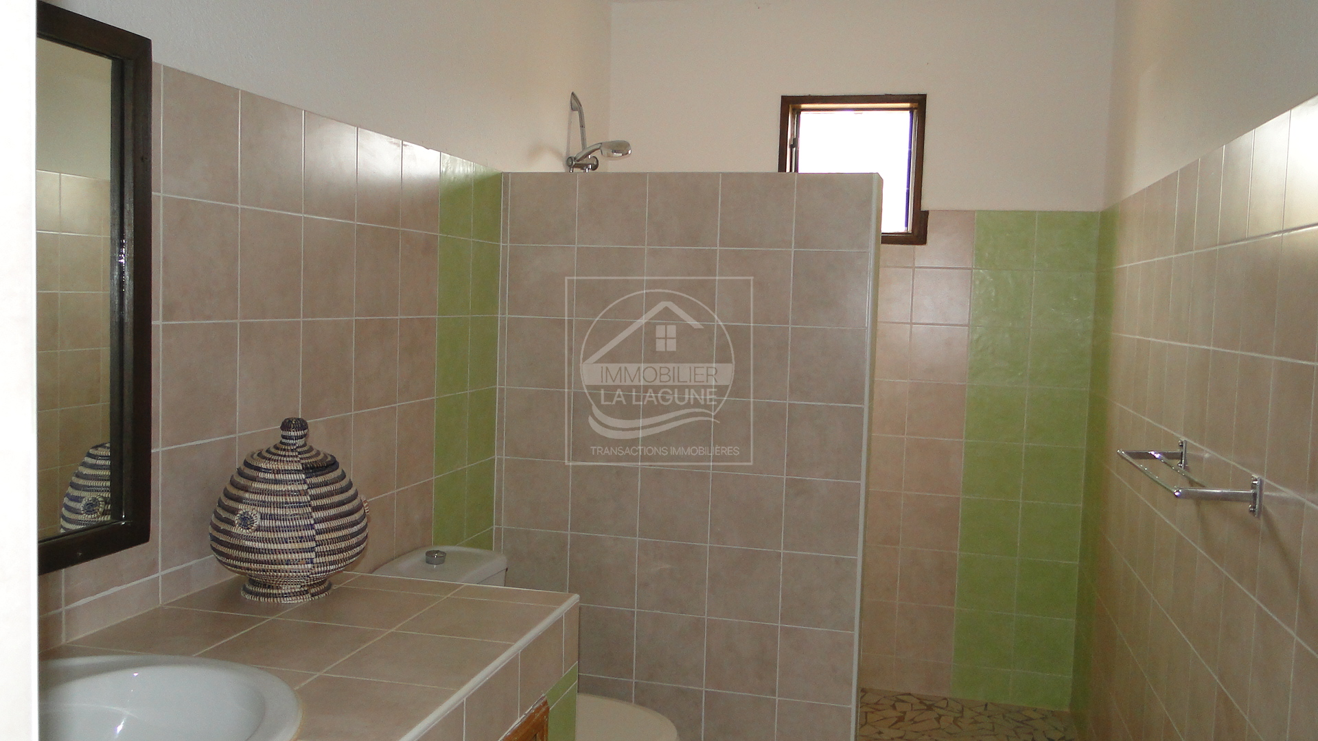 Agence Immobilière Saly Sénégal - V2812 - Villa à NGAPAROU - V2812 villa a vendre ngaparou senegal