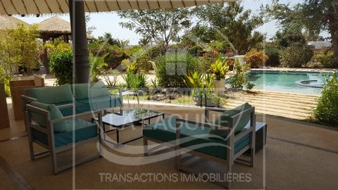 Agence Immobilière Saly Sénégal - V2815 - Villa à NGAPAROU - V2815-villa-avec-piscine-a-vendre-a-ngaparou-senegal