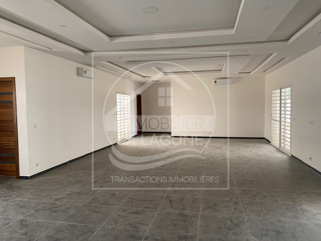 Agence Immobilière Saly Sénégal - V2829 - Villa à SOMONE - V2829 villa neuve a vendre somone senegal