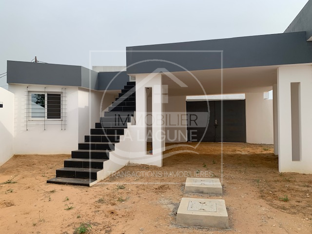 Agence Immobilière Saly Sénégal - V2829 - Villa à SOMONE - V2829 villa neuve a vendre somone senegal