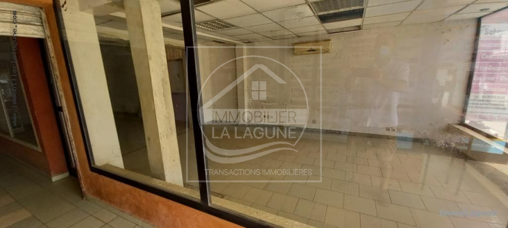 Agence Immobilière Saly Sénégal - C2877 - Commerce à SALY - 