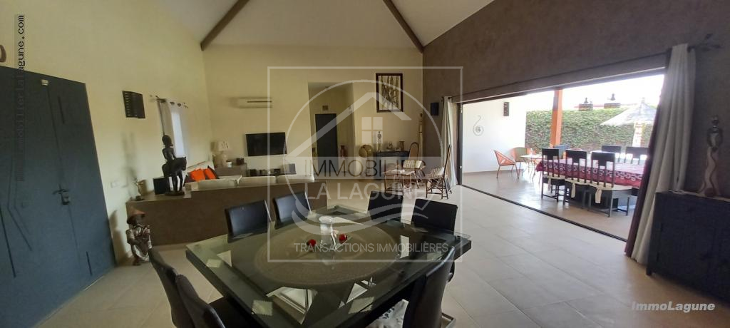 Agence Immobilière Saly Sénégal - V2879 - Villa à NGAPAROU - V2879-villa-a-vendre-a-ngaparou-senegal