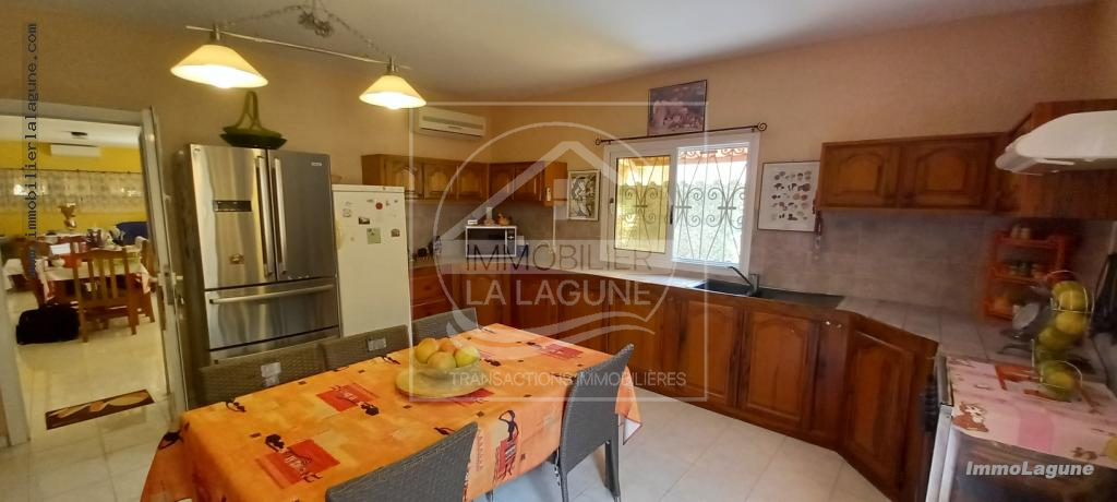 Agence Immobilière Saly Sénégal - V2887 - Villa à NGAPAROU - V2887-villa-a-vendre-a-ngaparou-senegal-avec-pisicne