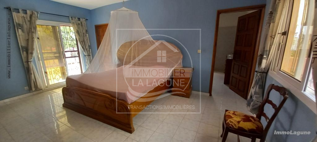 Agence Immobilière Saly Sénégal - V2887 - Villa à NGAPAROU - V2887-villa-a-vendre-a-ngaparou-senegal-avec-pisicne