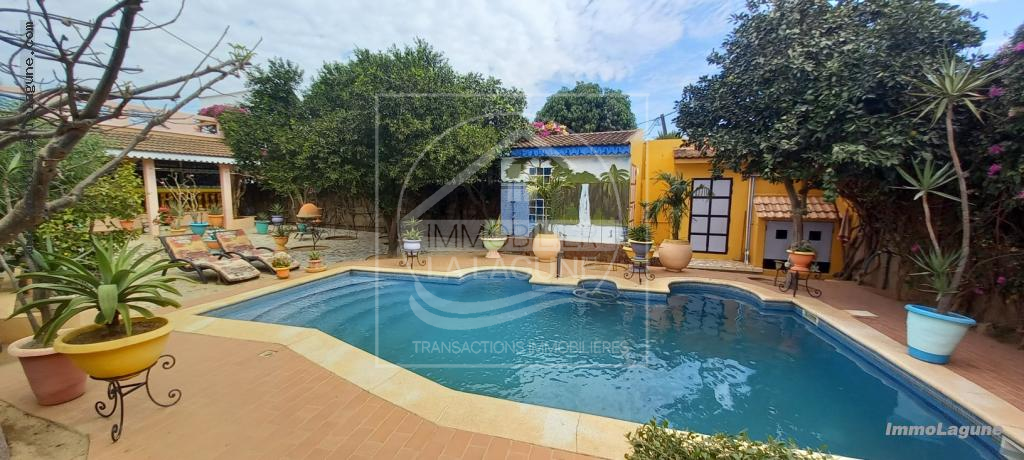 Agence Immobilière Saly Sénégal - V2887 - Villa à NGAPAROU - V2887-villa-a-vendre-a-ngaparou-senegal-avec-pisicne