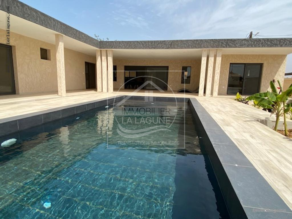 Agence Immobilière Saly Sénégal - V2899 - Villa à SOMONE - V2899 villa a vendre somone senegal