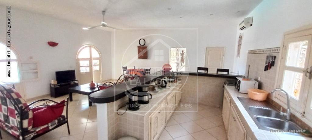 Agence Immobilière Saly Sénégal - V2903 - Villa à SOMONE - V2903-villa-a-vendre-a-somone-senegal-avec-pisicne