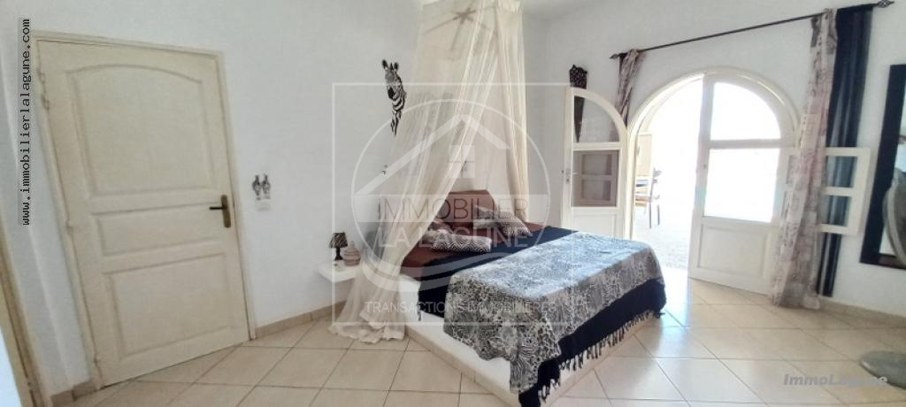 Agence Immobilière Saly Sénégal - V2903 - Villa à SOMONE - V2903-villa-a-vendre-a-somone-senegal-avec-pisicne