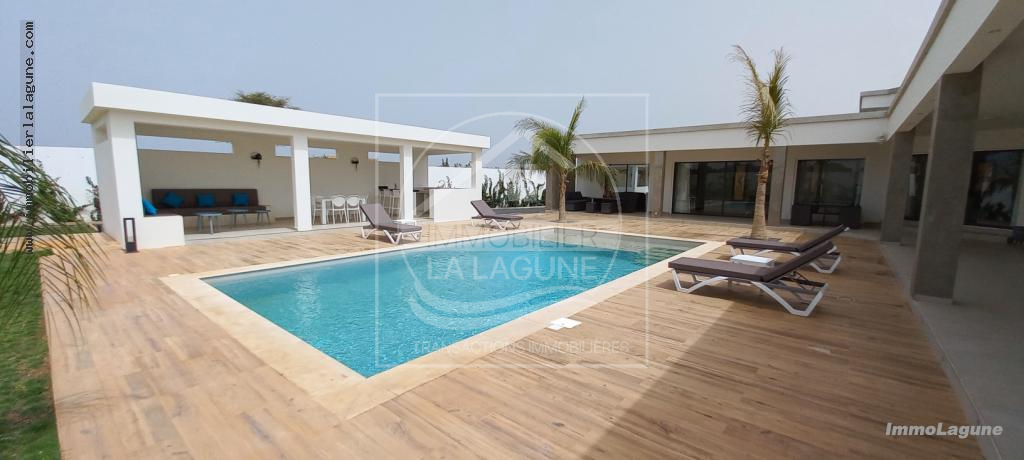 Agence Immobilière Saly Sénégal - V2876 - Villa à NGAPAROU - V2876-villa-a-vendre-a-ngaparou-senegal