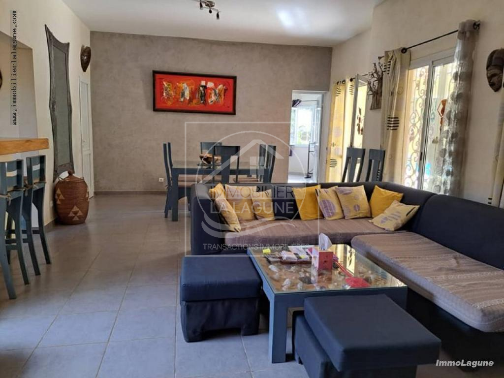 Agence Immobilière Saly Sénégal - V2928 - Villa à SOMONE - V2928-villa-a-vendre-a-somone-avec-pisicne-senegal