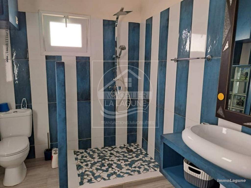 Agence Immobilière Saly Sénégal - V2928 - Villa à SOMONE - V2928-villa-a-vendre-a-somone-avec-pisicne-senegal