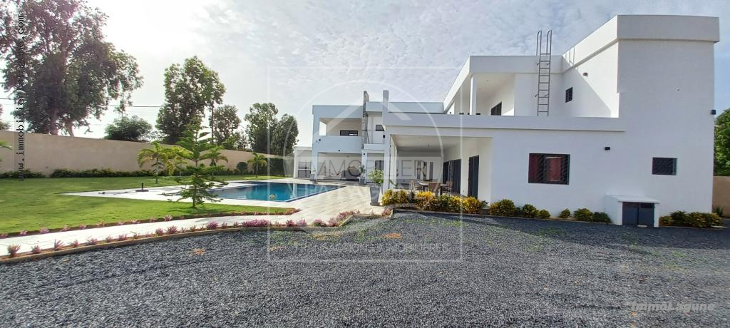 Agence Immobilière Saly Sénégal - V2929 - Villa à SOMONE - V2929-villa-a-vendre-a-somone-avec-piscine-senegal