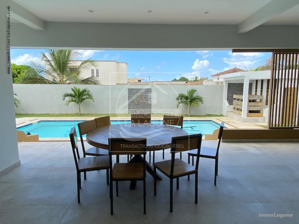 Agence Immobilière Saly Sénégal - V2940 - Villa à NGAPAROU - V2940 villa neuve a vendre ngaparou senegal