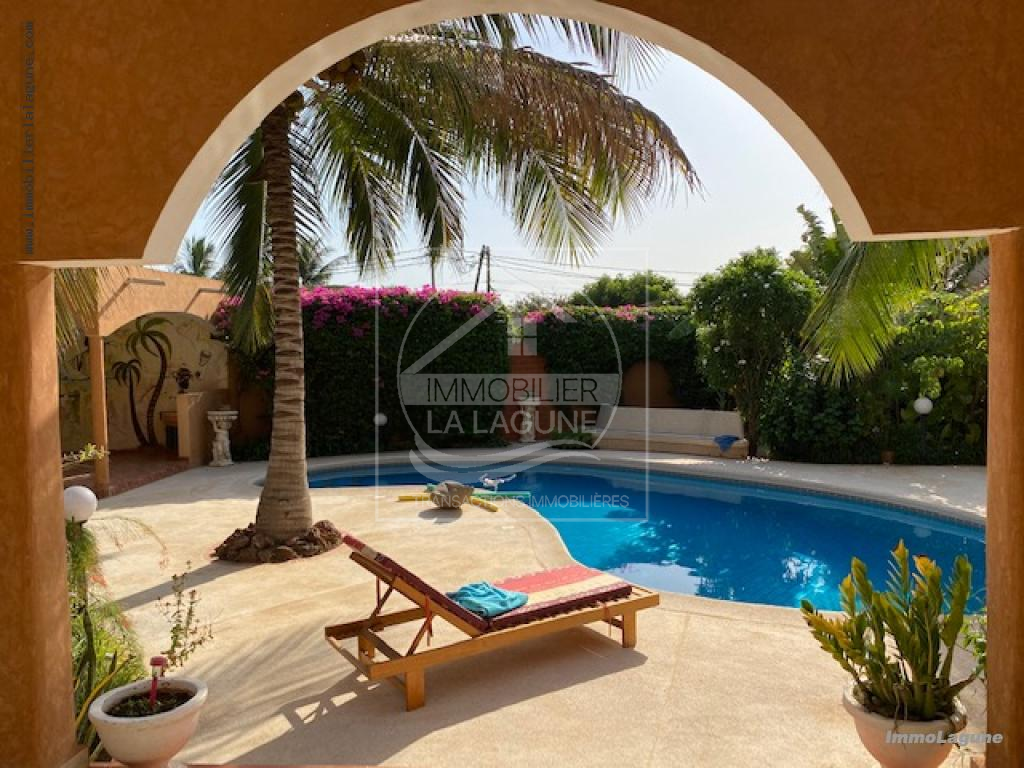 Agence Immobilière Saly Sénégal - V2944 - Villa à NGAPAROU - V2944 villa a vendre ngaparou senegal