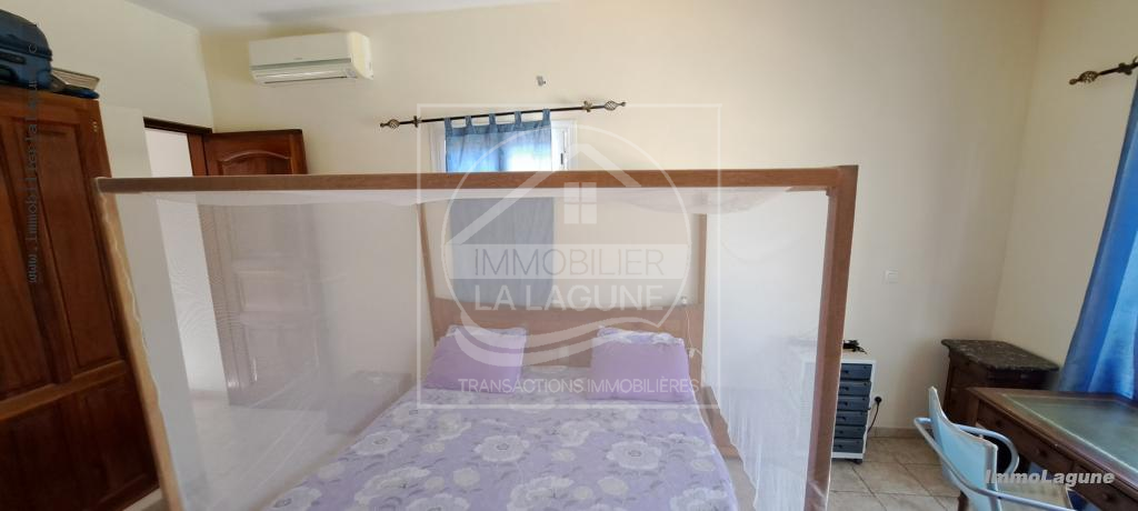 Agence Immobilière Saly Sénégal - V2947 - Villa à SOMONE - V2947-villa-a-vendre-a-somone-avec-pisicine-senegal