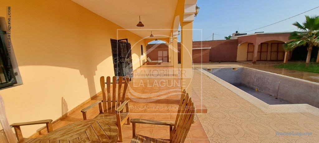 Agence Immobilière Saly Sénégal - V2971 - Villa à NGAPAROU - V2971-villa-a-vendre-a-ngaparou-avec-pisicne-snengal