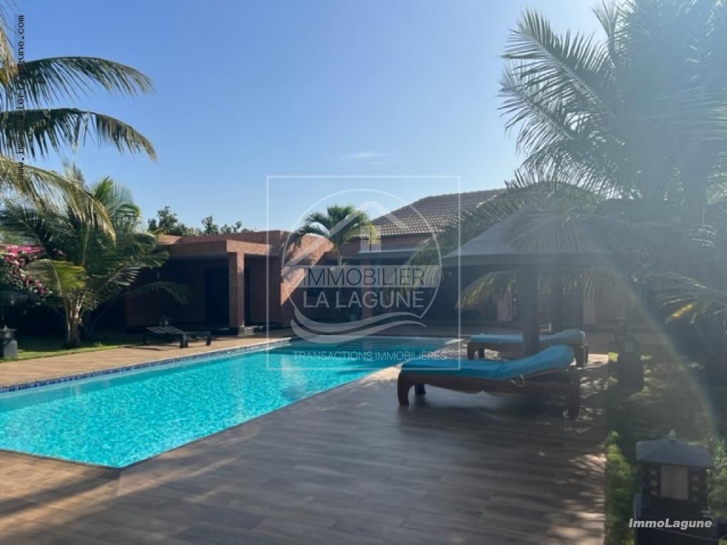 Agence Immobilière Saly Sénégal - V2975 - Villa à NGAPAROU - V2975 villa a vendre ngaparou senegal