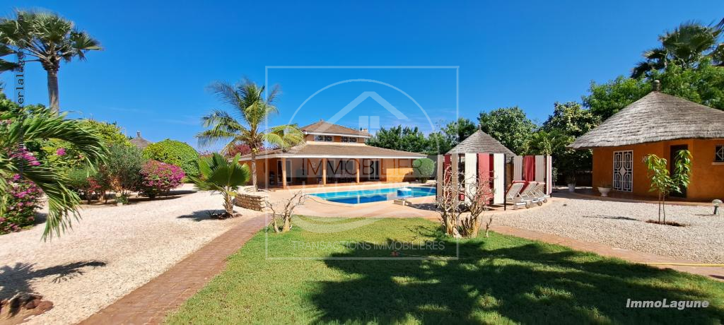 Agence Immobilière Saly Sénégal - V2014 - Villa à SALY - V2014 Villa avec piscine à vendre Saly Sénégal