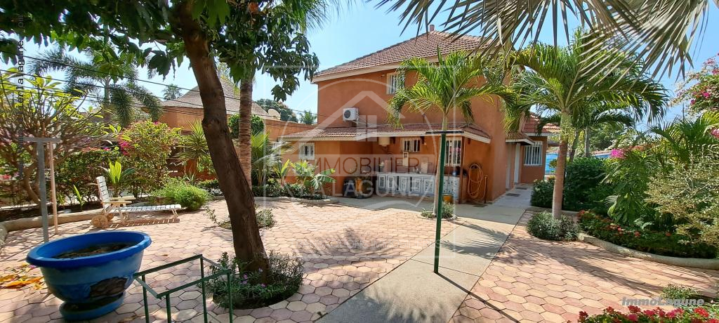 Agence Immobilière Saly Sénégal - V2983 - Villa à SALY - V2983-villa-a-vendre-a-saly-senegal-en-residence