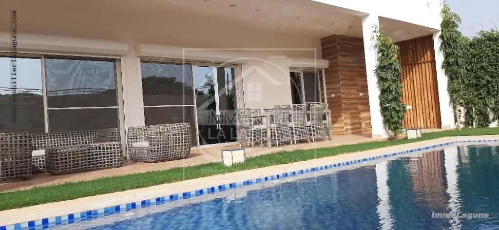 Agence Immobilière Saly Sénégal - V2610 - Villa à NGAPAROU - V2610 villa-contemporaine-a-vendre-ngaparou-senegal