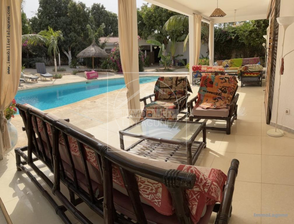 Agence Immobilière Saly Sénégal - V3018 - Villa à NGAPAROU - V3018-villa-a-vendre-a-ngaparou-senegal-avec-piscine