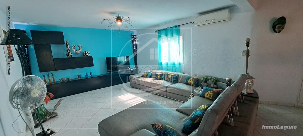 Agence Immobilière Saly Sénégal - V3021 - Villa à NGUERIGNE - V3021-case-a-vendre-a-nguerigne-senegal-avec-pisicne