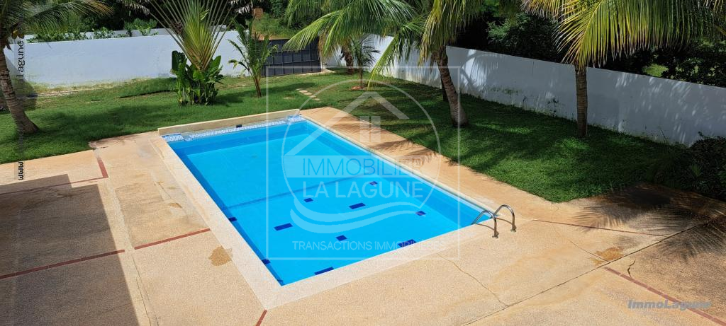 Agence Immobilière Saly Sénégal - V2396 - Villa à NGUERIGNE - 