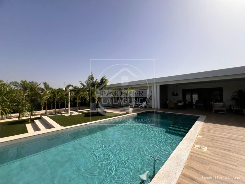 Agence Immobilière Saly Sénégal - V3100 - Villa à NGUERIGNE - V3100 villa a vendre nguerigne senegal