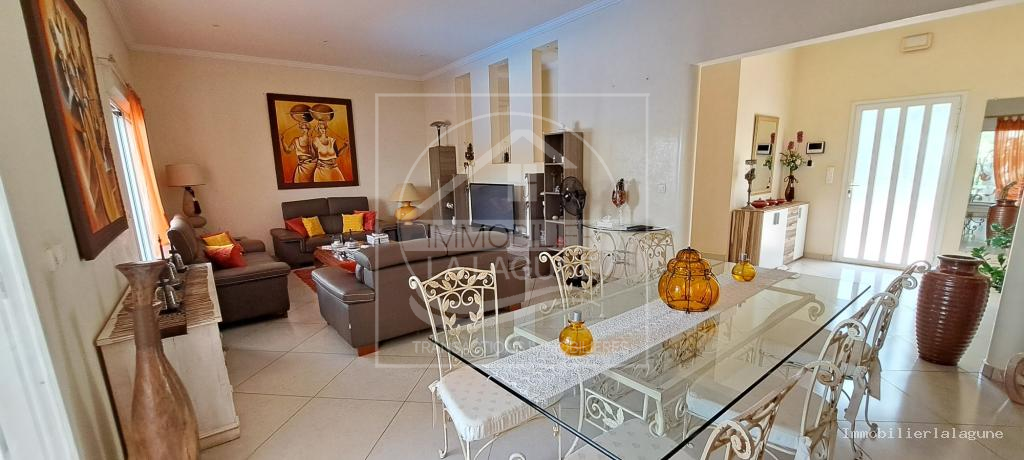 Agence Immobilière Saly Sénégal - V3113 - Villa à SALY - V3113-villa-a-vendre-en-residence-a-saly-senegal