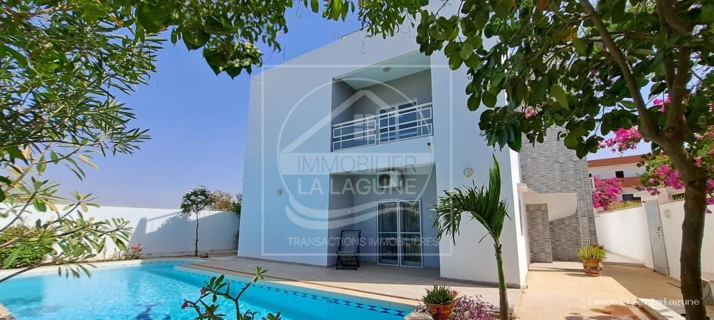 Agence Immobilière Saly Sénégal - V3123 - Villa à SOMONE - V3123-villa-a-vendre-a-somone-avec-piscine-senegal