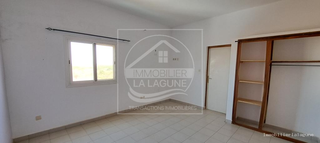 Agence Immobilière Saly Sénégal - V3123 - Villa à SOMONE - V3123-villa-a-vendre-a-somone-avec-piscine-senegal