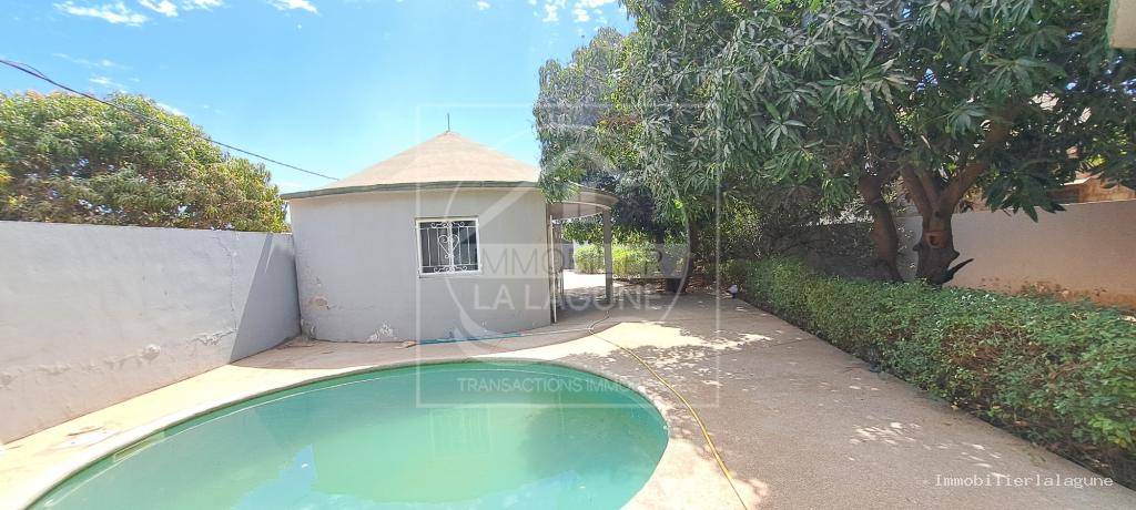 Agence Immobilière Saly Sénégal - V3136 - Villa à GANDIGAL - V3136-villa-a-vendre-a-gandigal-avec-piscine-senegal