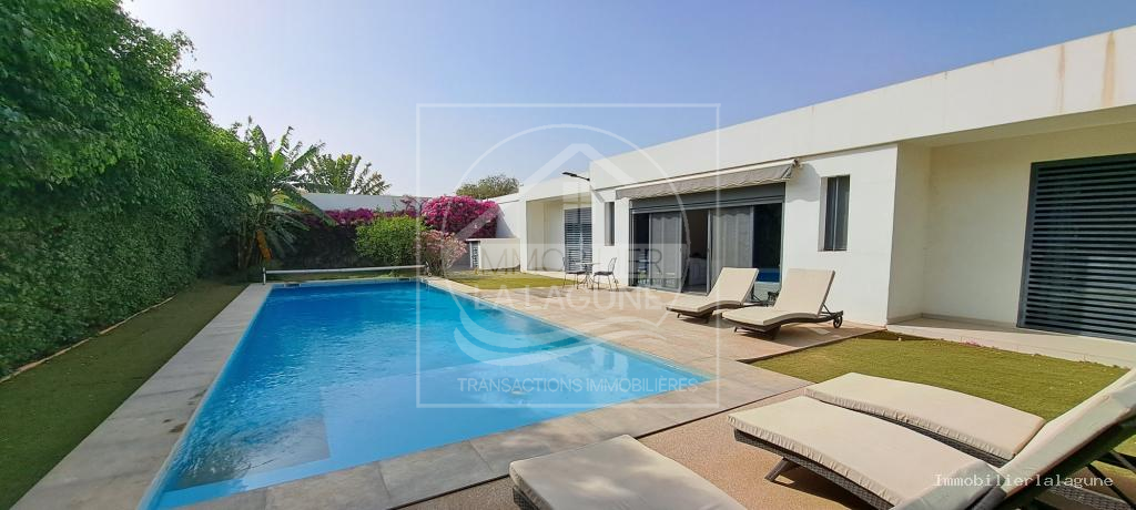 Agence Immobilière Saly Sénégal - V3137 - Villa à SALY - V3137-villa-avec-piscine-en-residence-a-vendre-a-saly-senegal