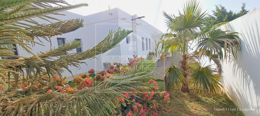 Agence Immobilière Saly Sénégal - V3137 - Villa à SALY - V3137-villa-avec-piscine-en-residence-a-vendre-a-saly-senegal