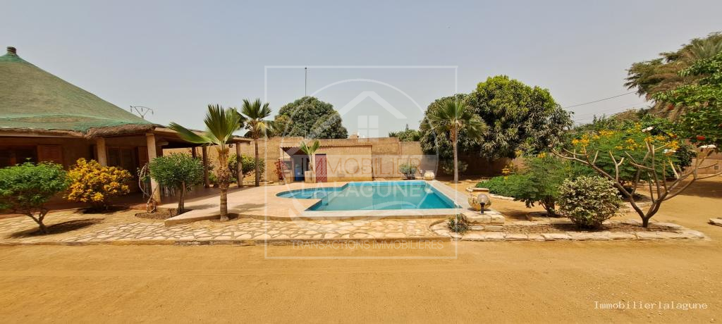 Agence Immobilière Saly Sénégal - V3143 - Villa à SOMONE - V3143-villa-a-vendre-a-somone-avec-piscine-senegal