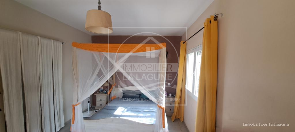 Agence Immobilière Saly Sénégal - V3151 - Villa à NGAPAROU - V3151-villa-a-vendre-a-ngaparou-senegal-avec-piscine