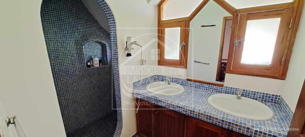 Agence Immobilière Saly Sénégal - V3170 - Villa à NGAPAROU - V3170-villa-a-vendre-a-ngaparou-senegal-avec-piscine