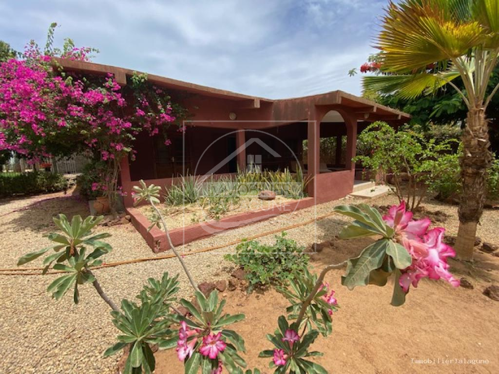 Agence Immobilière Saly Sénégal - V3192 - Villa à NGAPAROU - V3192 maison a vendre ngaparou senegal