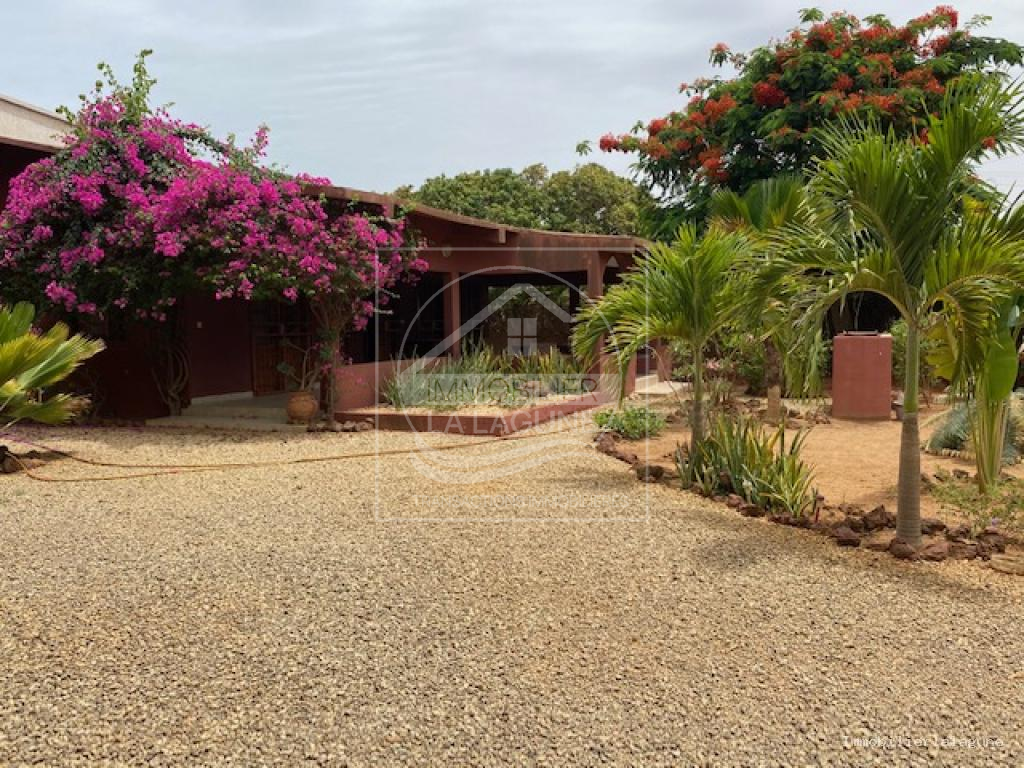 Agence Immobilière Saly Sénégal - V3192 - Villa à NGAPAROU - V3192 maison a vendre ngaparou senegal