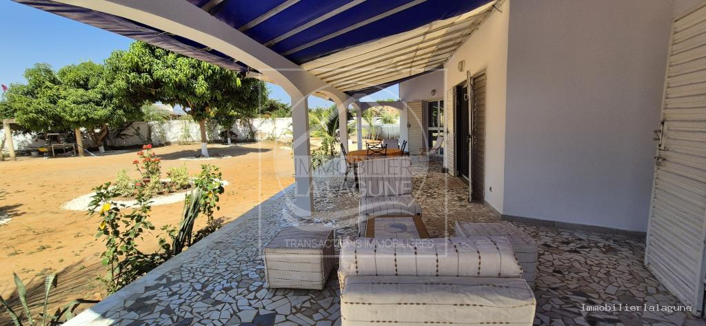 Agence Immobilière Saly Sénégal - V3232 - Villa à SALY - V3232-villa-a-vendrea-saly-senegal-avec-piscine