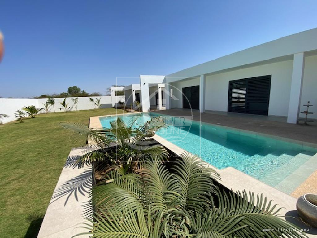 Agence Immobilière Saly Sénégal - V3233 - Villa à NGAPAROU - V3233 villa a vendre ngaparou senegal