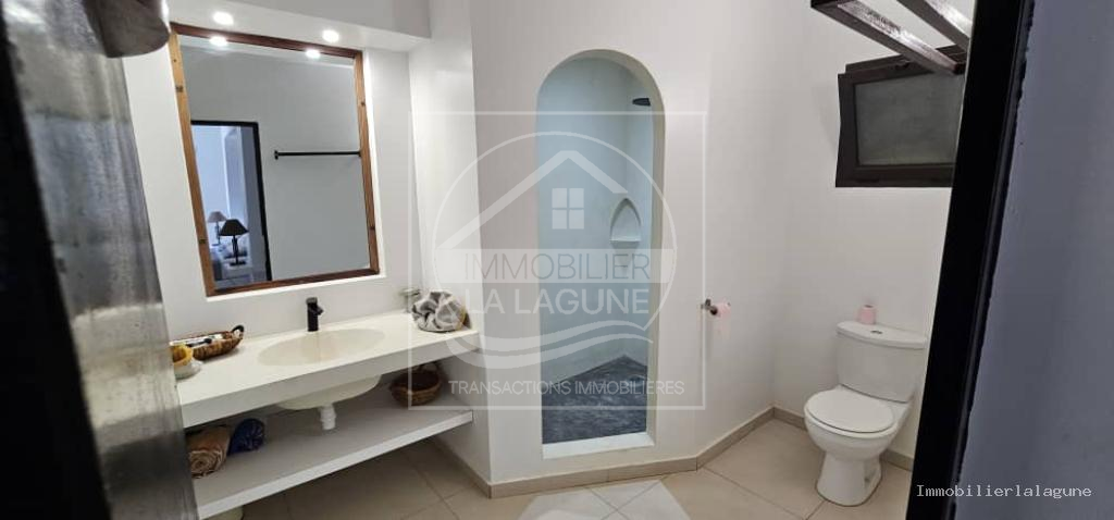 Agence Immobilière Saly Sénégal - V3235 - Villa à N'DIOROKH - V3235-villa-a-vendre-a-ndiorokh-senegal-avec-piscine