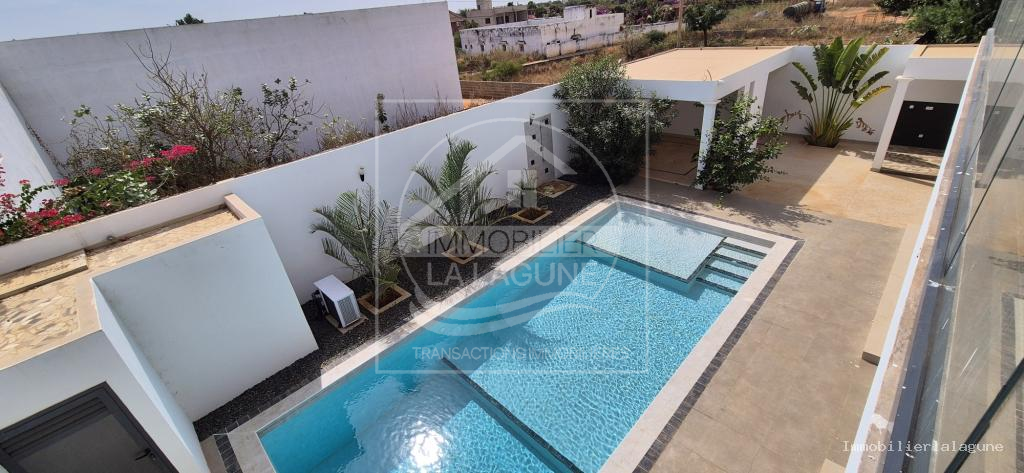 Agence Immobilière Saly Sénégal - V3236 - Villa à SOMONE - V3236-villa-a-vendre-a-somone-avec-piscine-senegal